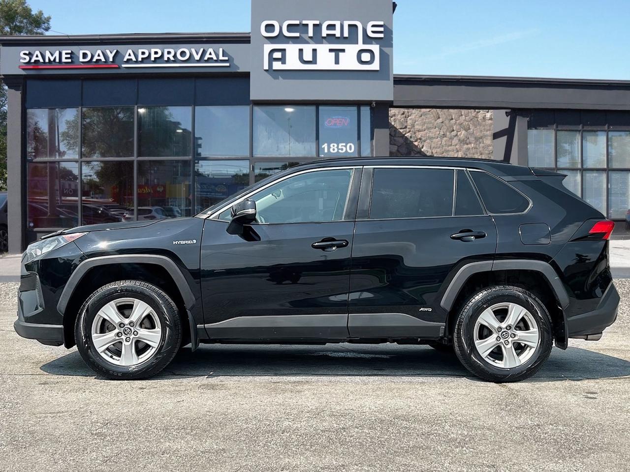 2020 Toyota RAV4 Hybrid LE - Photo #2
