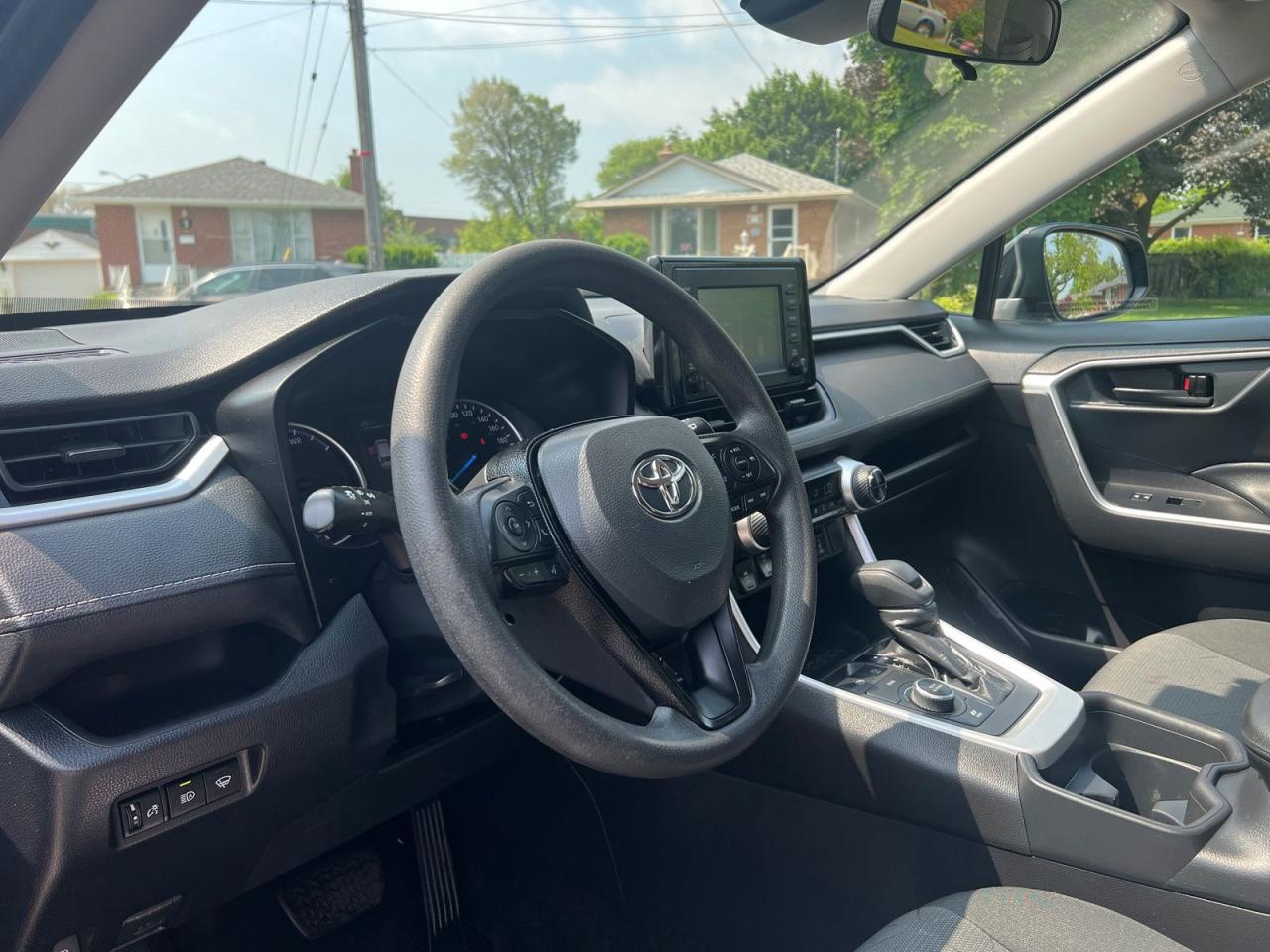 2020 Toyota RAV4 Hybrid LE - Photo #13