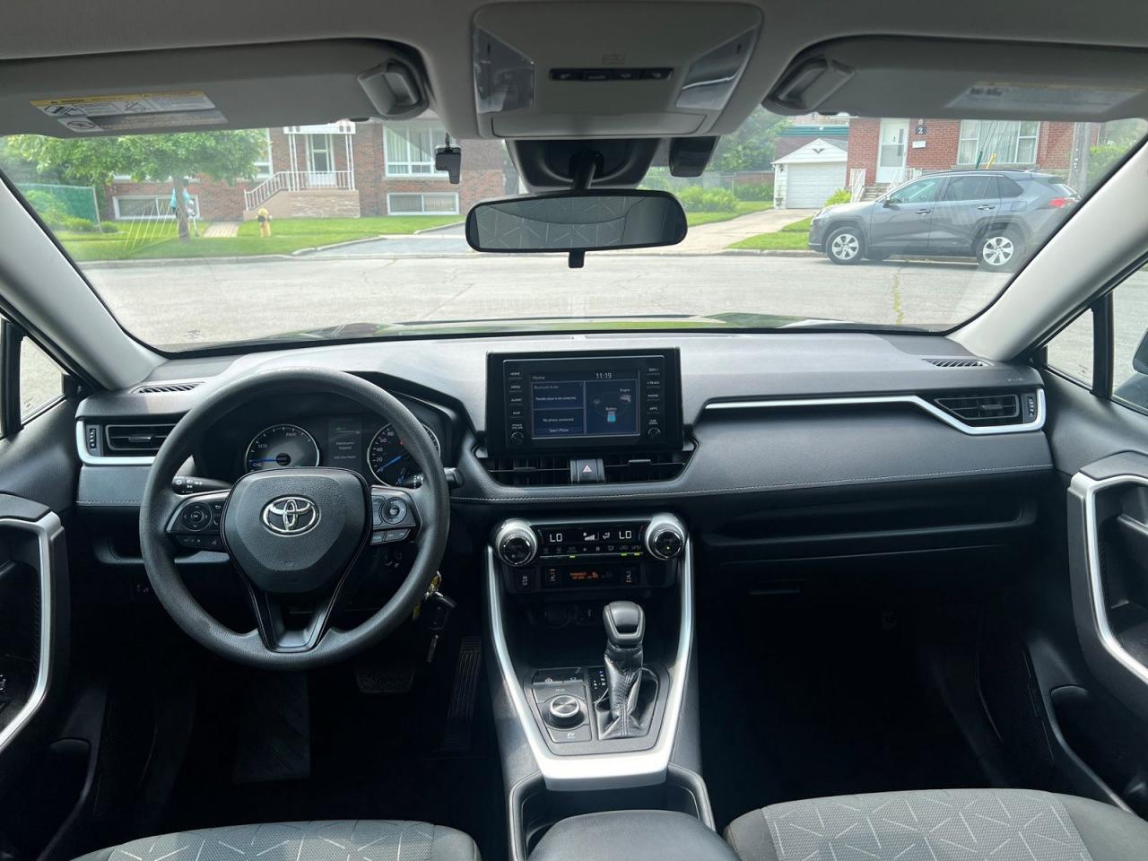 2020 Toyota RAV4 Hybrid LE - Photo #24