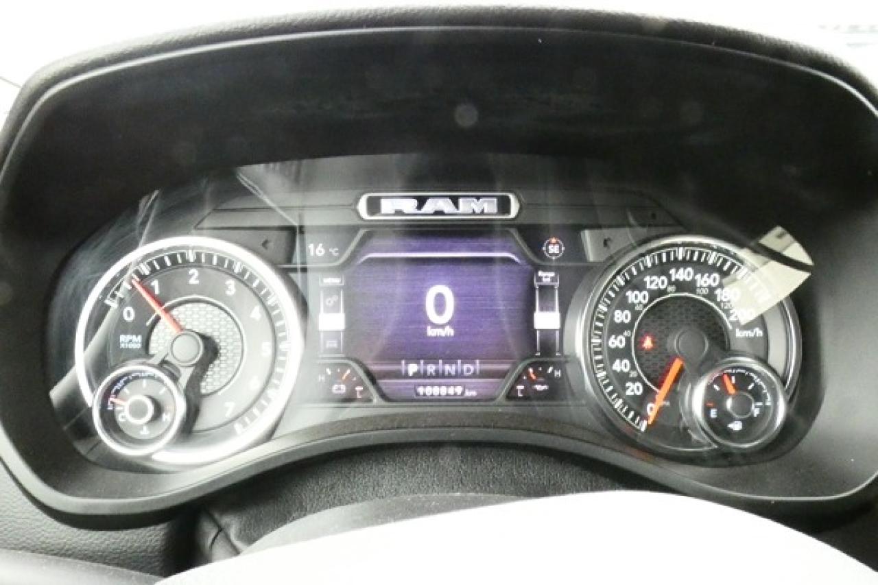 2020 Dodge Ram 1500 Big Horn 4x4 Crew Cab w/Htd cloth, BUC - Photo #12