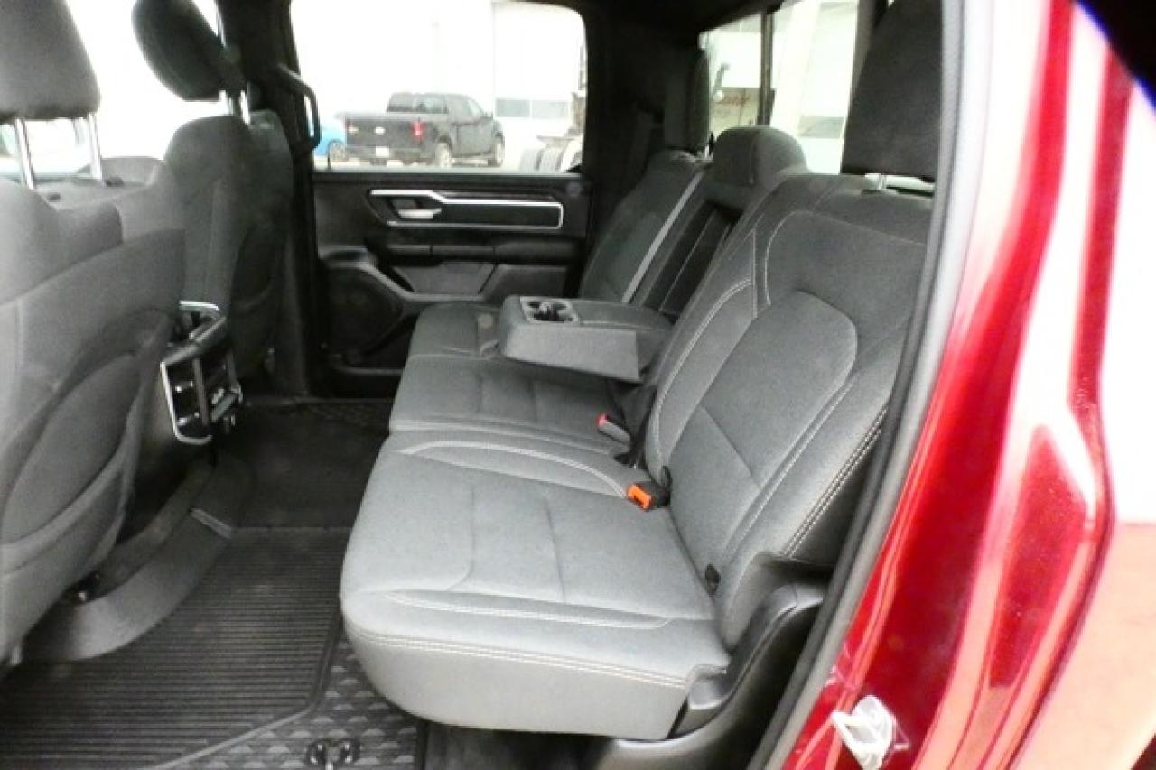2020 Dodge Ram 1500 Big Horn 4x4 Crew Cab w/Htd cloth, BUC - Photo #9