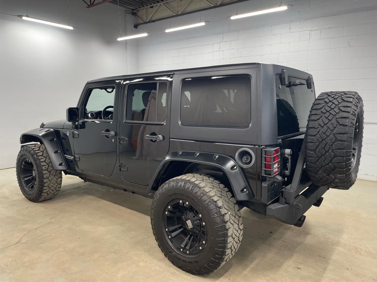 2014 Jeep Wrangler 4WD 4DR SAHARA Photo4