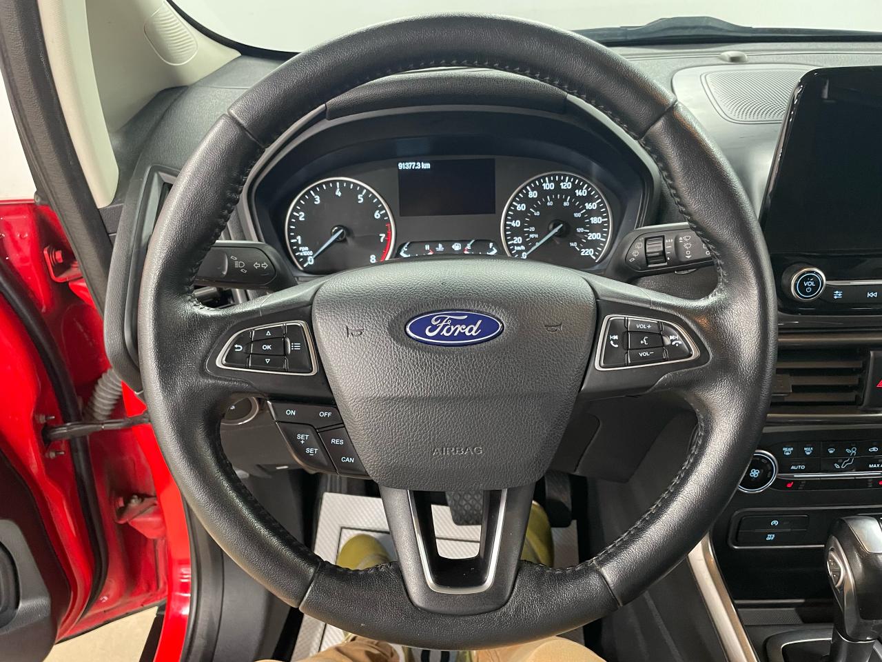 2018 Ford EcoSport SE FWD | LOW KMS | SUNROOF | SIDE-HINGED REAR DOOR Photo