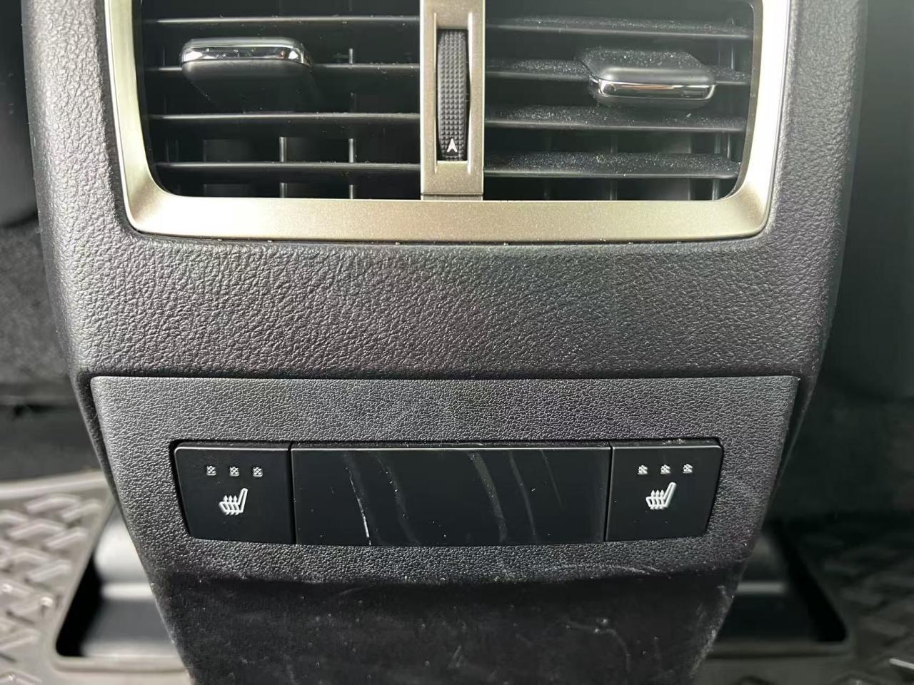 12640824
