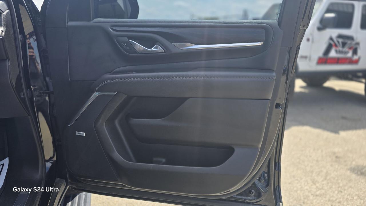 2021 GMC Yukon Denali - Photo #11