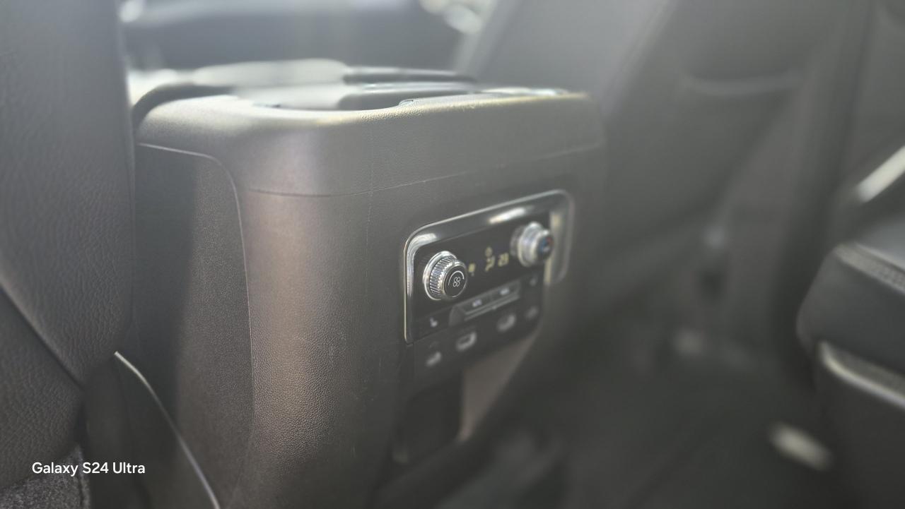 2021 GMC Yukon Denali - Photo #18