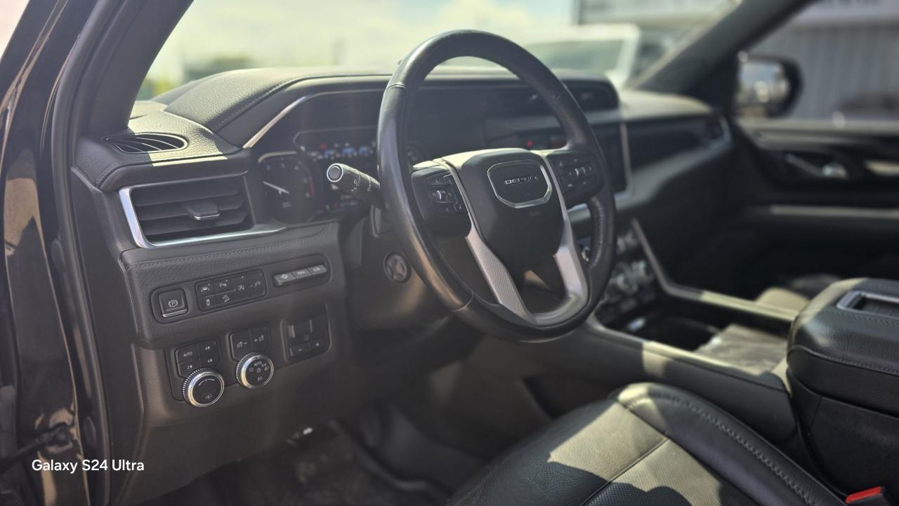 2021 GMC Yukon Denali - Photo #9