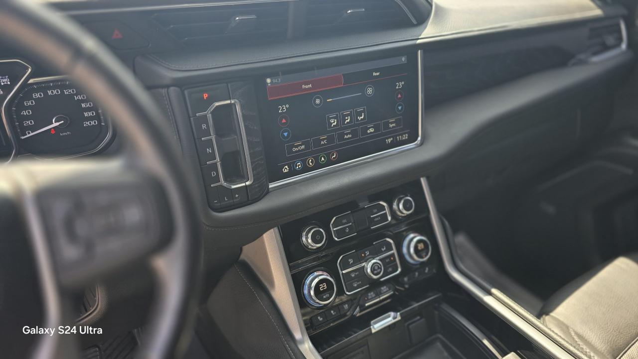 2021 GMC Yukon Denali - Photo #26