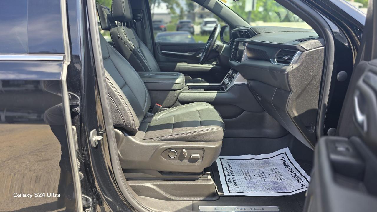 2021 GMC Yukon Denali - Photo #12