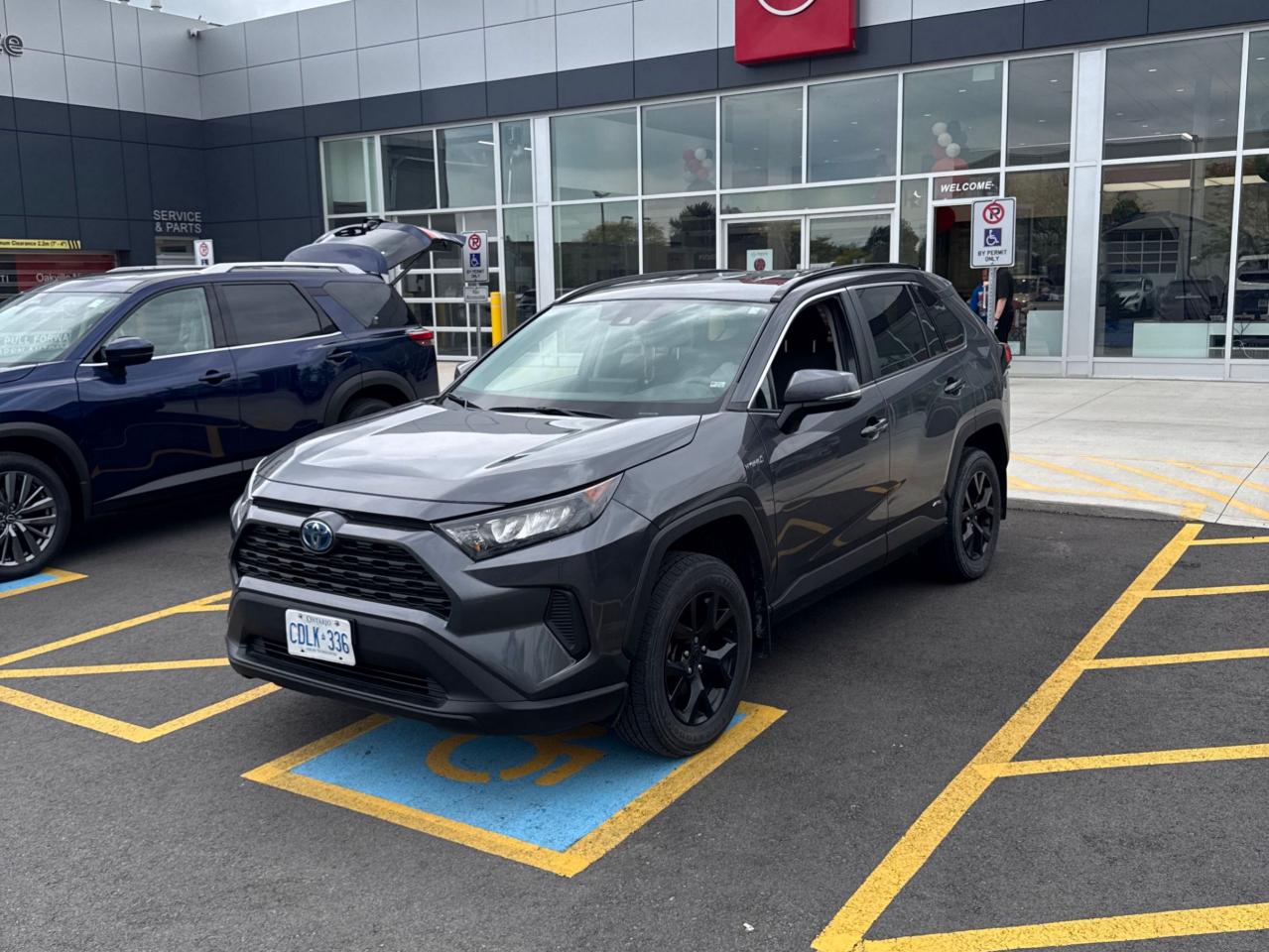 Used 2021 Toyota RAV4 HYBRID LE-AWD-CARPLAY-LDW-BLIND SPOT-CERTIFIED for sale in Toronto, ON
