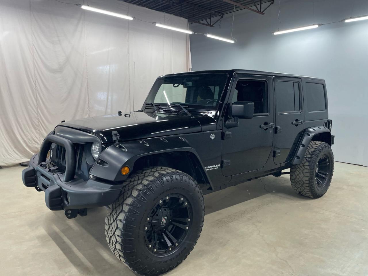 2014 Jeep Wrangler 4WD 4DR SAHARA