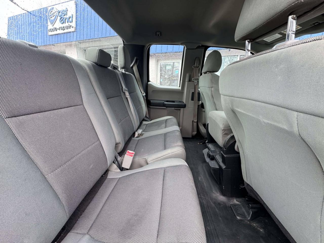 2017 Ford F-150 4WD SUPERCAB 145" XL - Photo #6