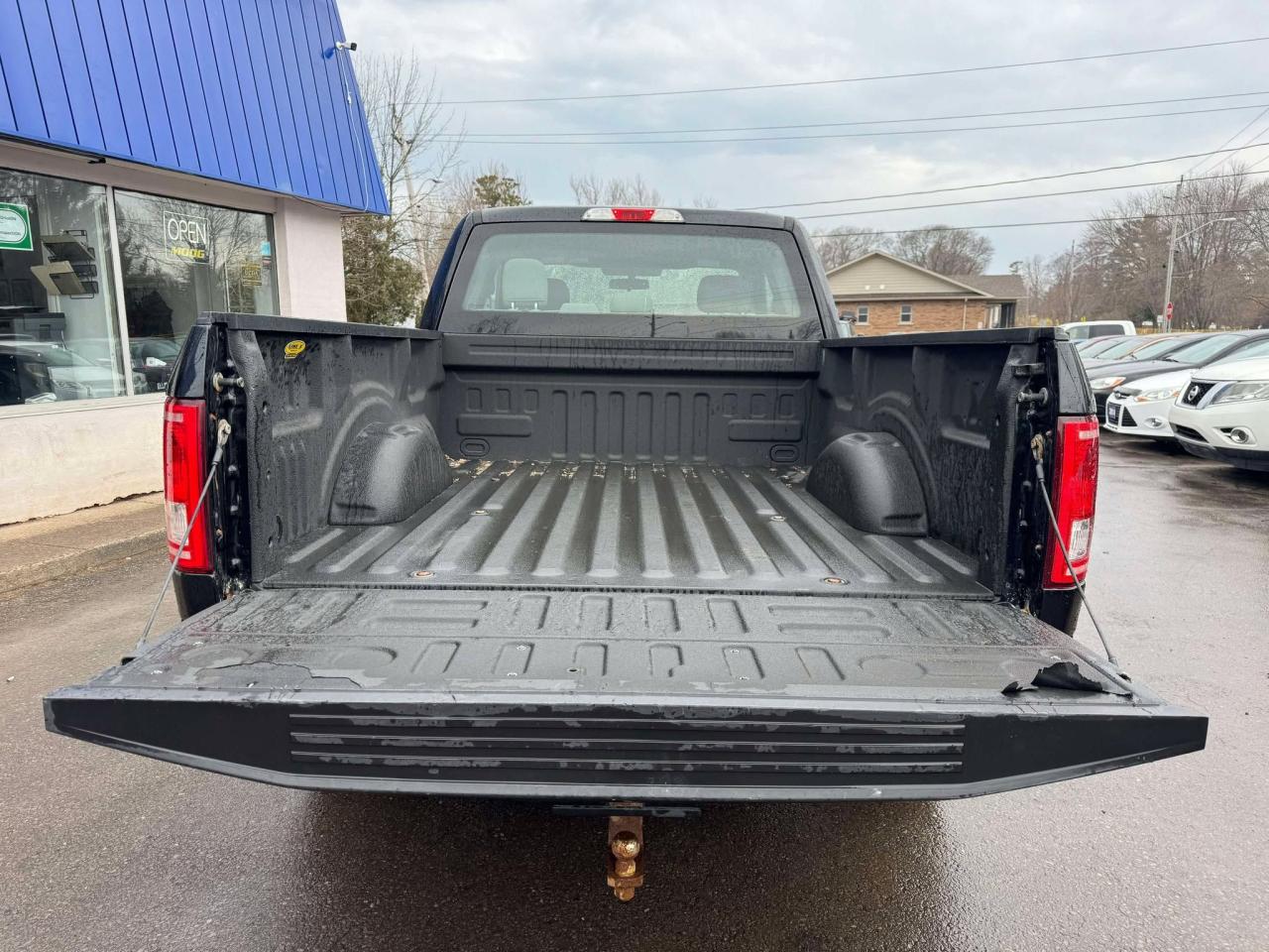 2017 Ford F-150 4WD SUPERCAB 145" XL - Photo #9