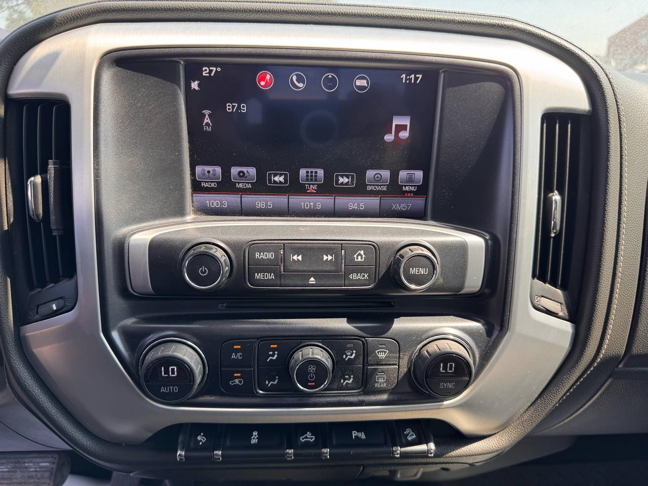 2016 GMC Sierra 1500 SLE - Photo #16