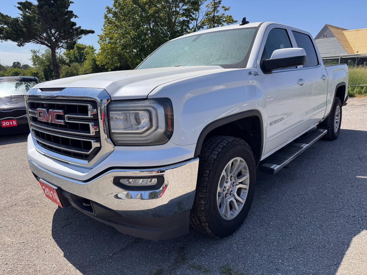 2016 GMC Sierra 1500 SLE - Photo #3