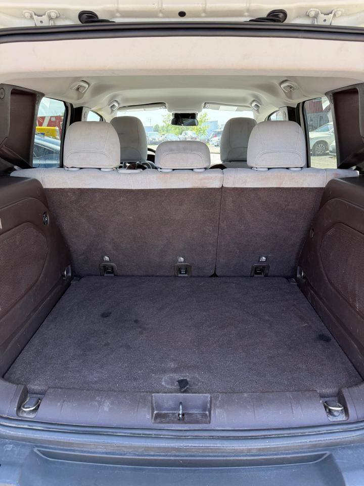 2015 Jeep Renegade North - Photo #8