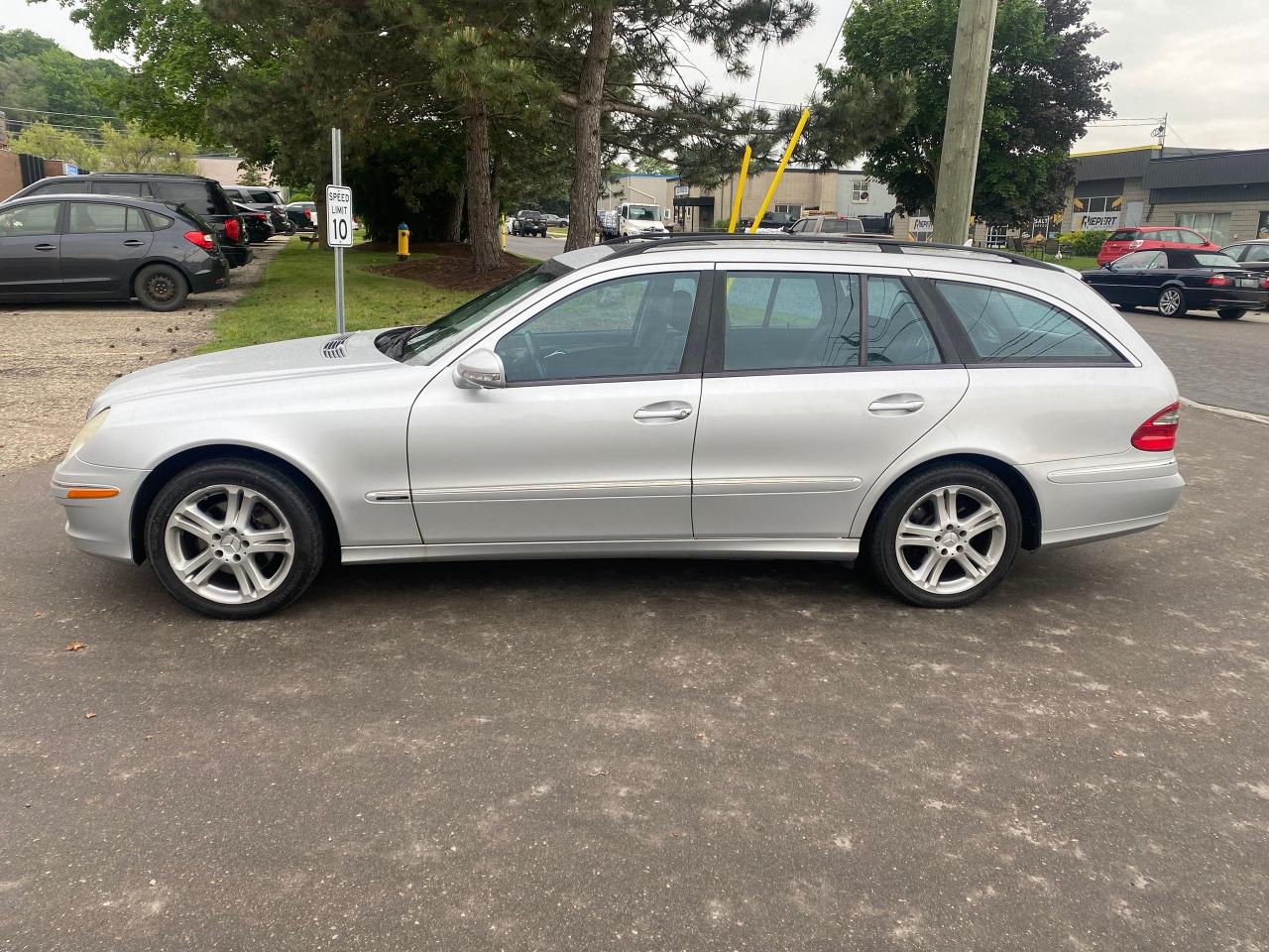 Used 2009 Mercedes-Benz E-Class 3.5L for sale in Waterloo, ON