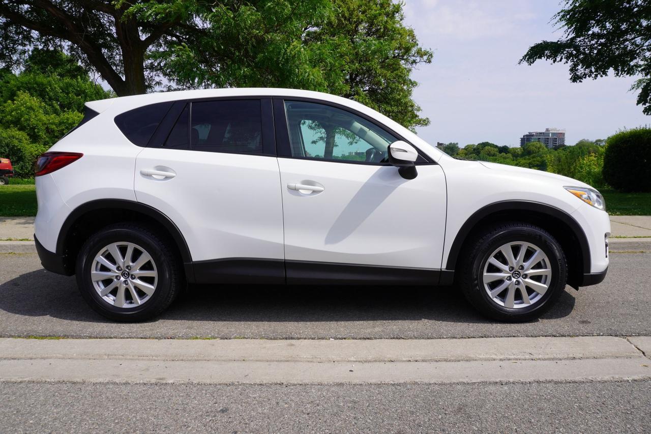 2016 Mazda CX-5 1 OWNER / NO ACCIDENTS / GS AWD / NAVI / LOCAL SUV Photo4