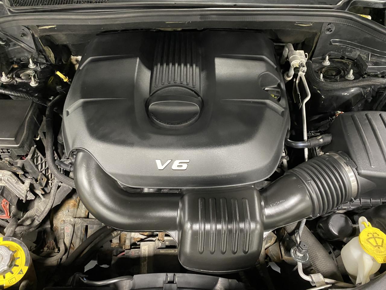2014 Jeep Grand Cherokee  - Photo #9