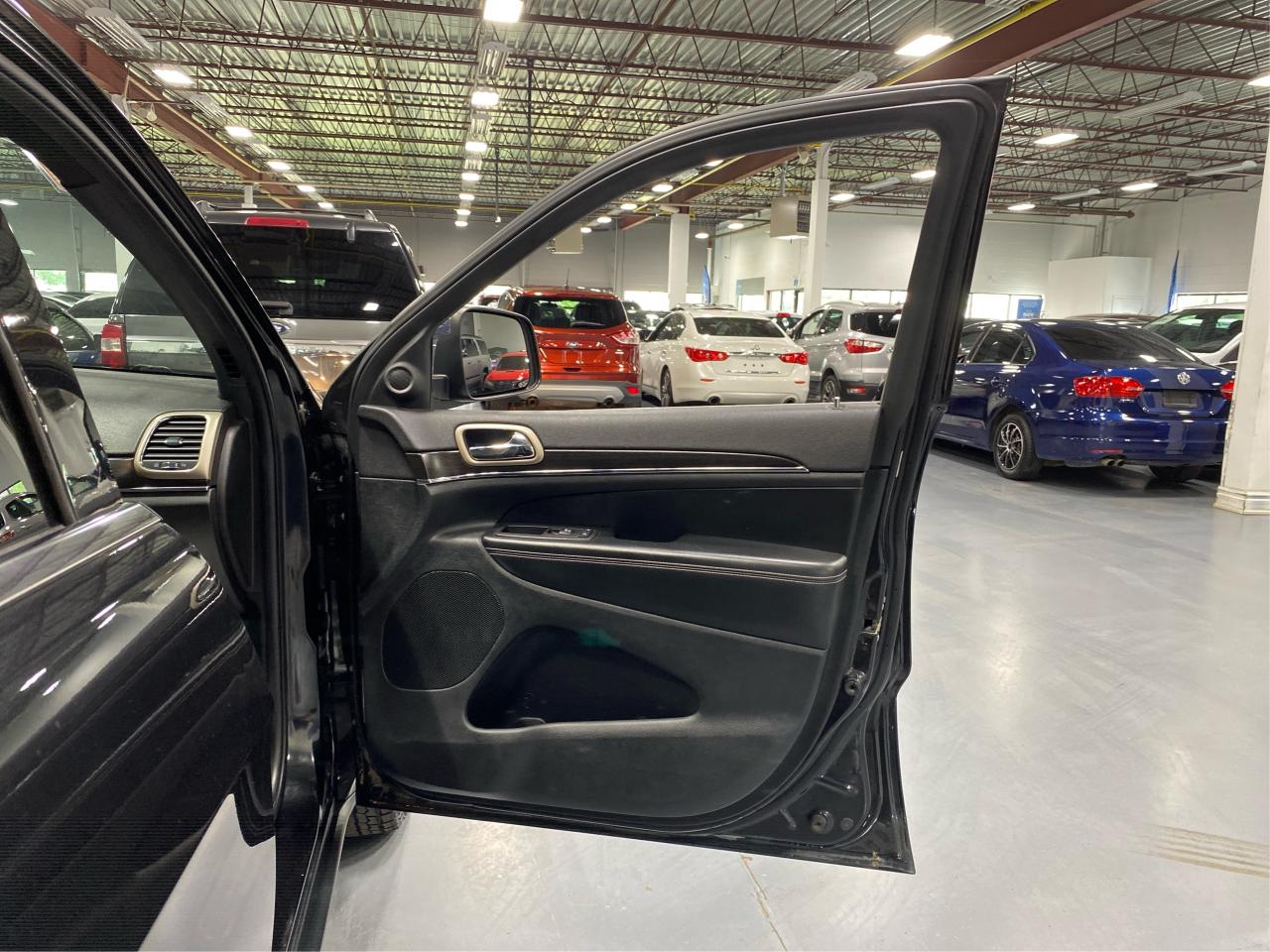 2014 Jeep Grand Cherokee Limited - Photo #22