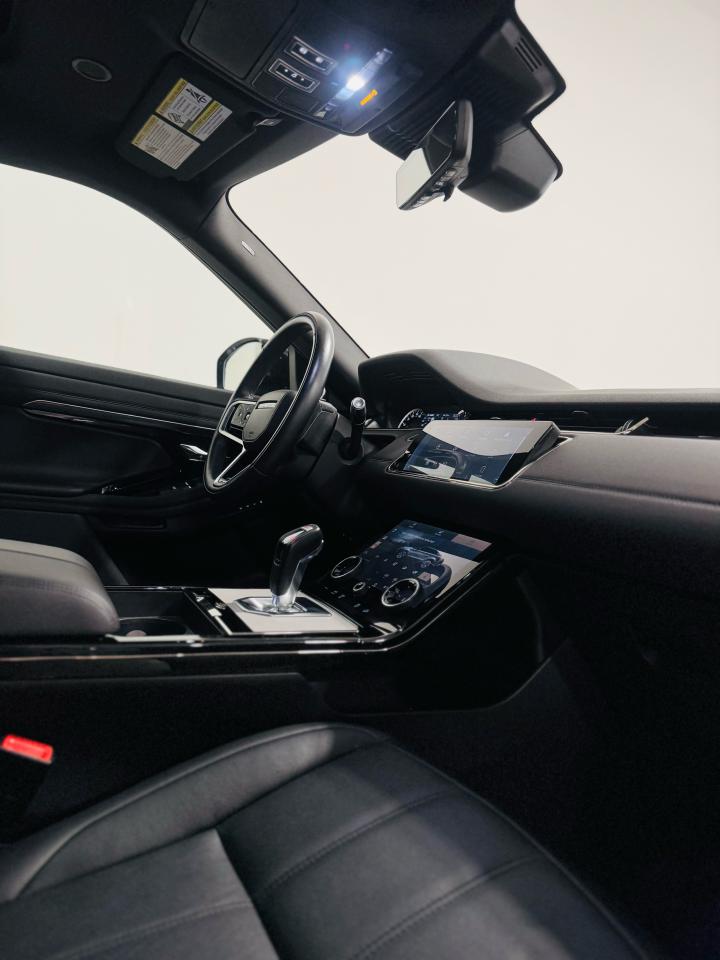2022 Land Rover Range Rover Evoque Bronze Collection - Photo #26