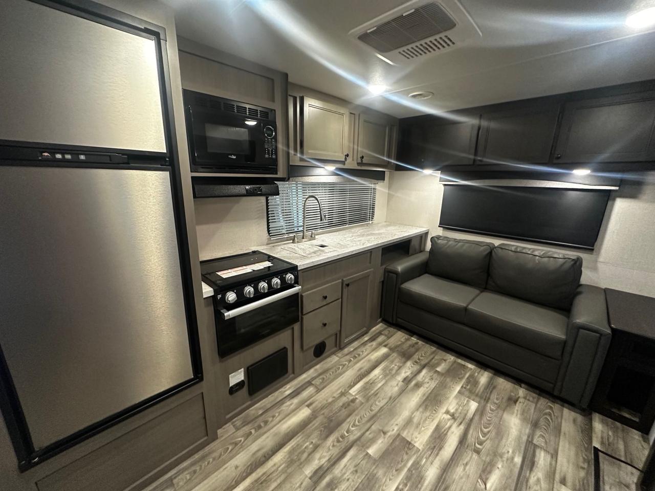 2022 StarCraft Super Lite 242RL 