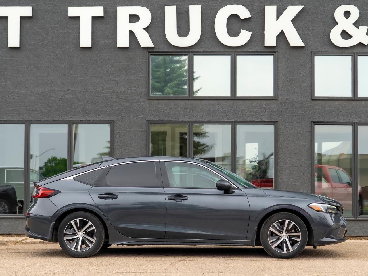 2023 Honda Civic LX Photo4