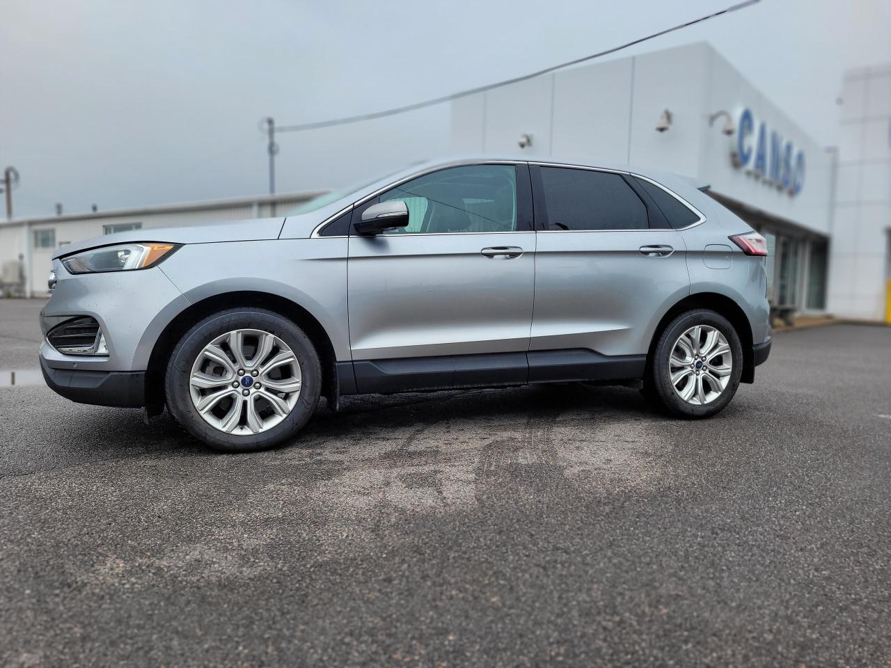 2022 Ford Edge TITAN TITANIUM AWD W/ OFF LEASE / NEW TIRES Photo