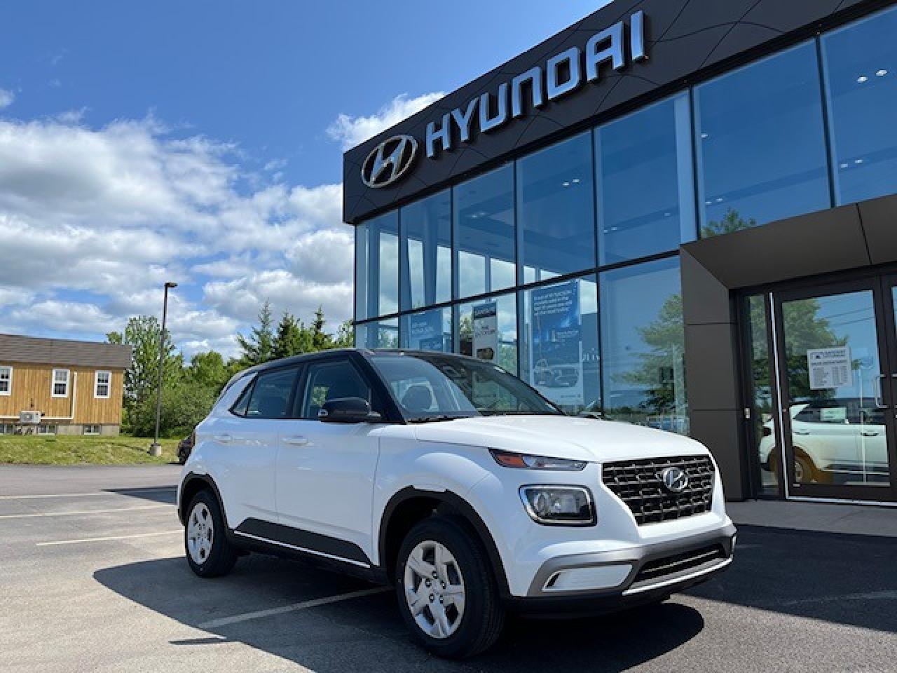 2025 Hyundai Venue Essential Two-Tone