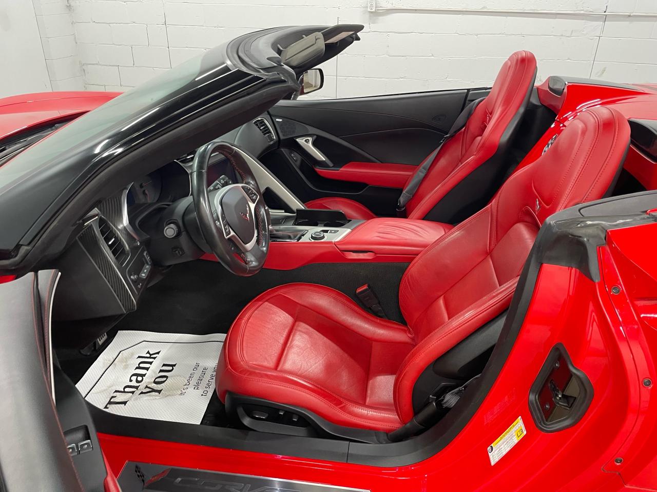 2015 Chevrolet Corvette 2LT Photo25