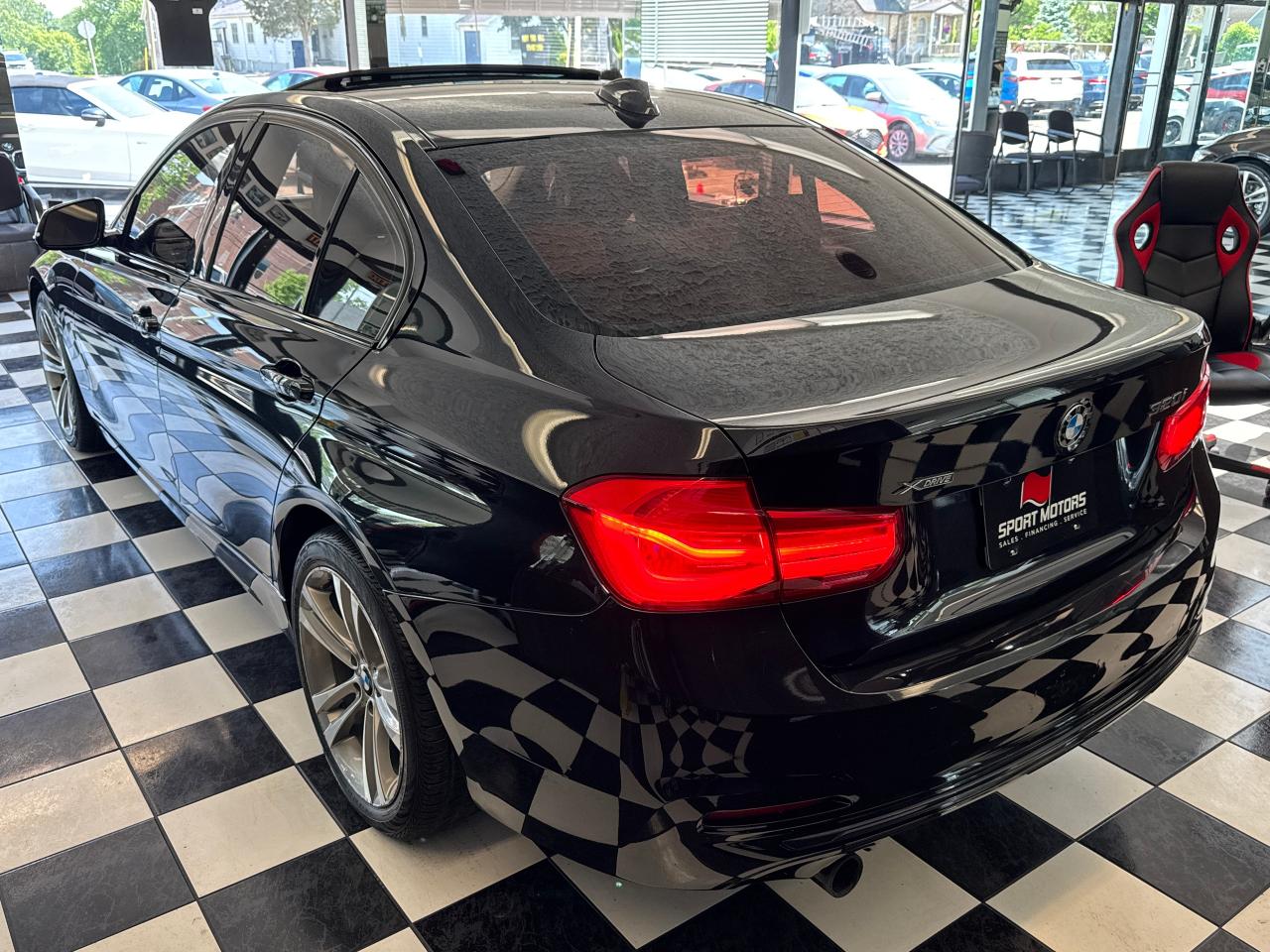 2017 BMW 3 Series 320i xDrive+New Brakes+Roof+Leather+CLEAN CARFAX Photo64