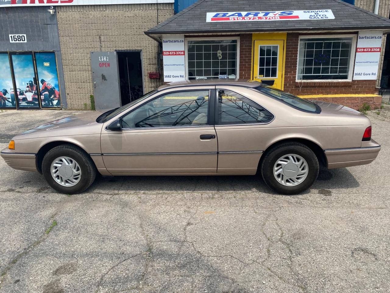 1991 Ford Thunderbird Thunderbird 2 dR cOUPE - Photo #2