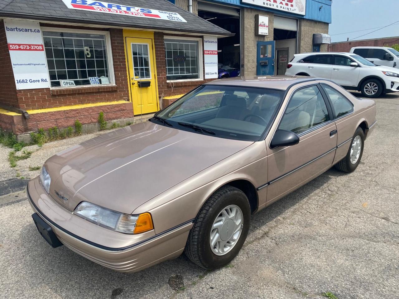1991 Ford Thunderbird Thunderbird 2 dR cOUPE - Photo #4