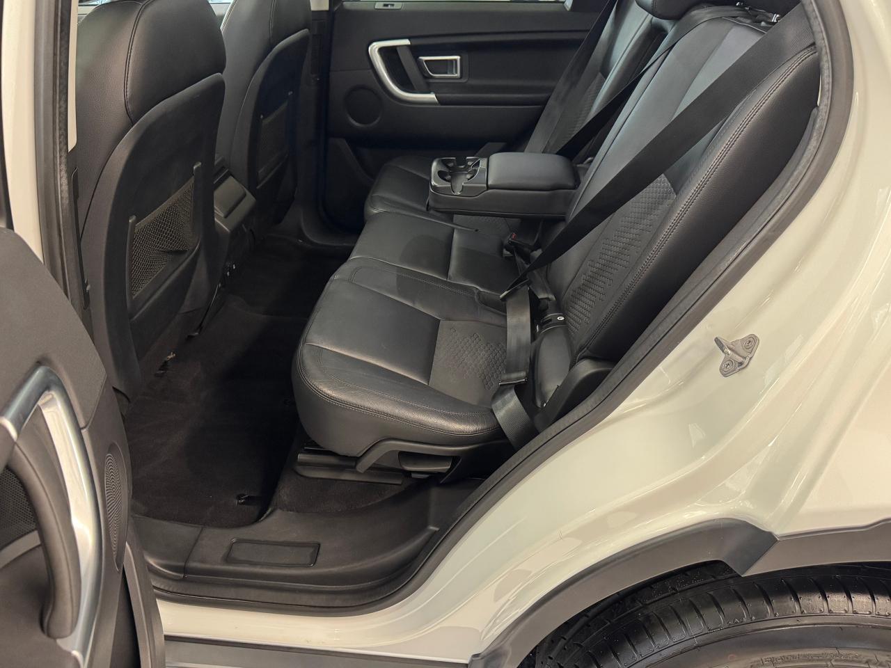 2017 Land Rover Discovery Sport 4WD SE+New Tires+GPS+Camera+Roof+CLEAN CARFAX Photo24
