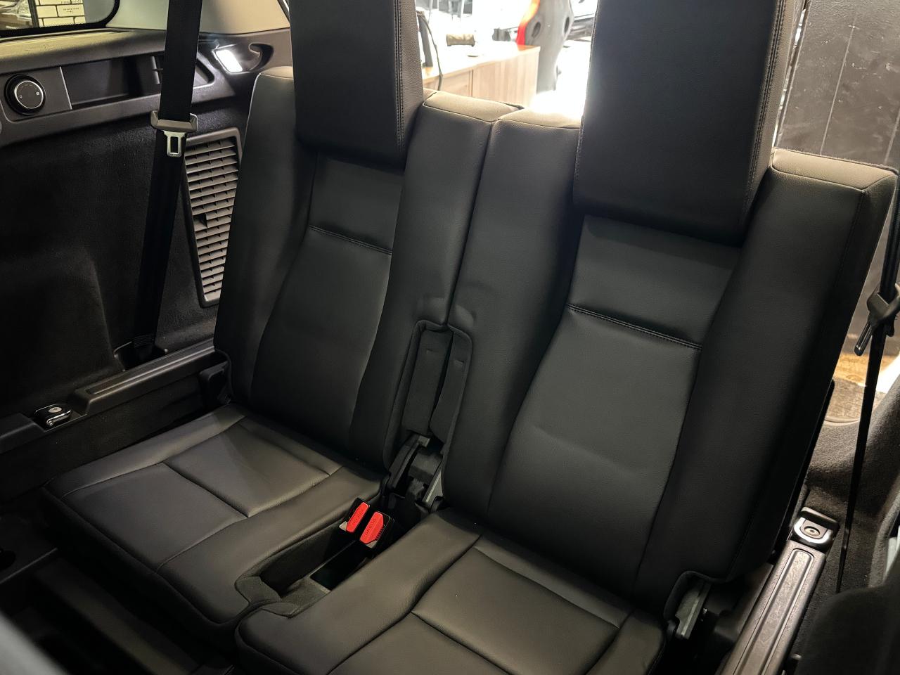 2017 Land Rover Discovery Sport 4WD SE+New Tires+GPS+Camera+Roof+CLEAN CARFAX - Photo #26