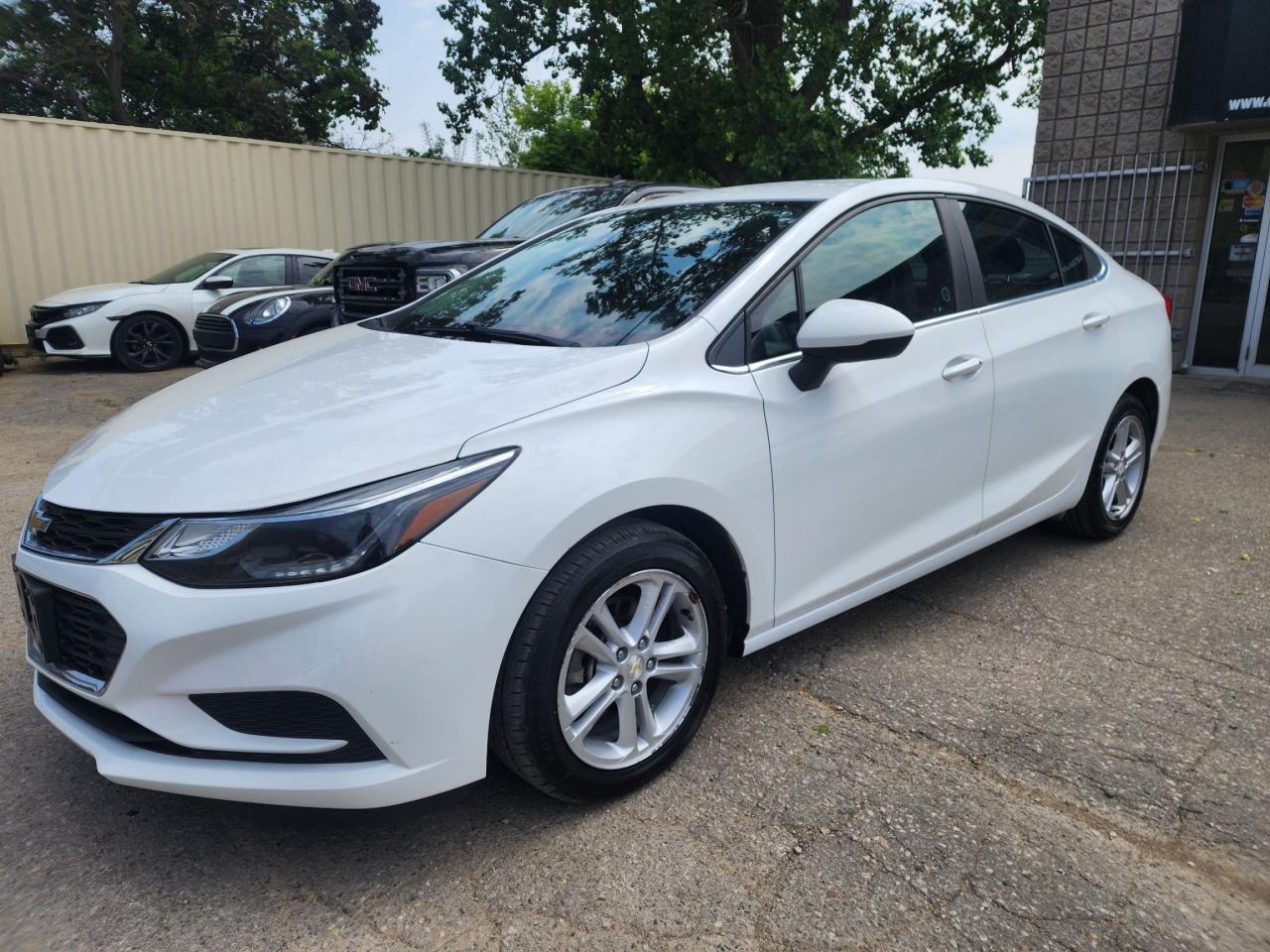 Used 2016 Chevrolet Cruze LT l Mint Condition l Clean Carfax l No Accidents for sale in Kitchener, ON