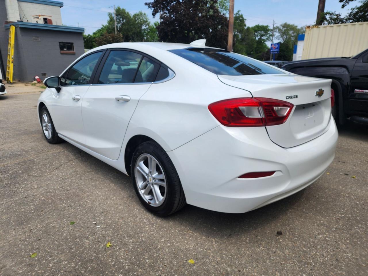 2016 Chevrolet Cruze LT l Mint Condition l Clean Carfax l No Accidents