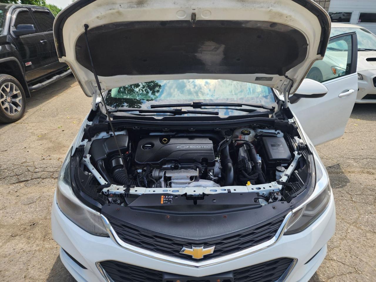 2016 Chevrolet Cruze LT l Mint Condition l Clean Carfax l No Accidents