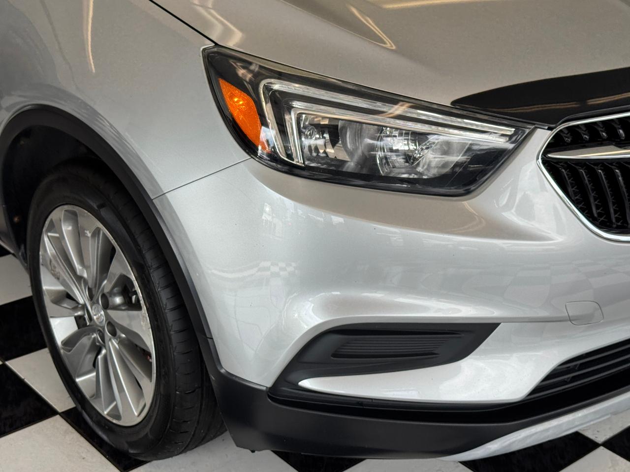 2017 Buick Encore Preferred+New Tires+Brakes+ApplePlay+CLEAN CARFAX - Photo #34