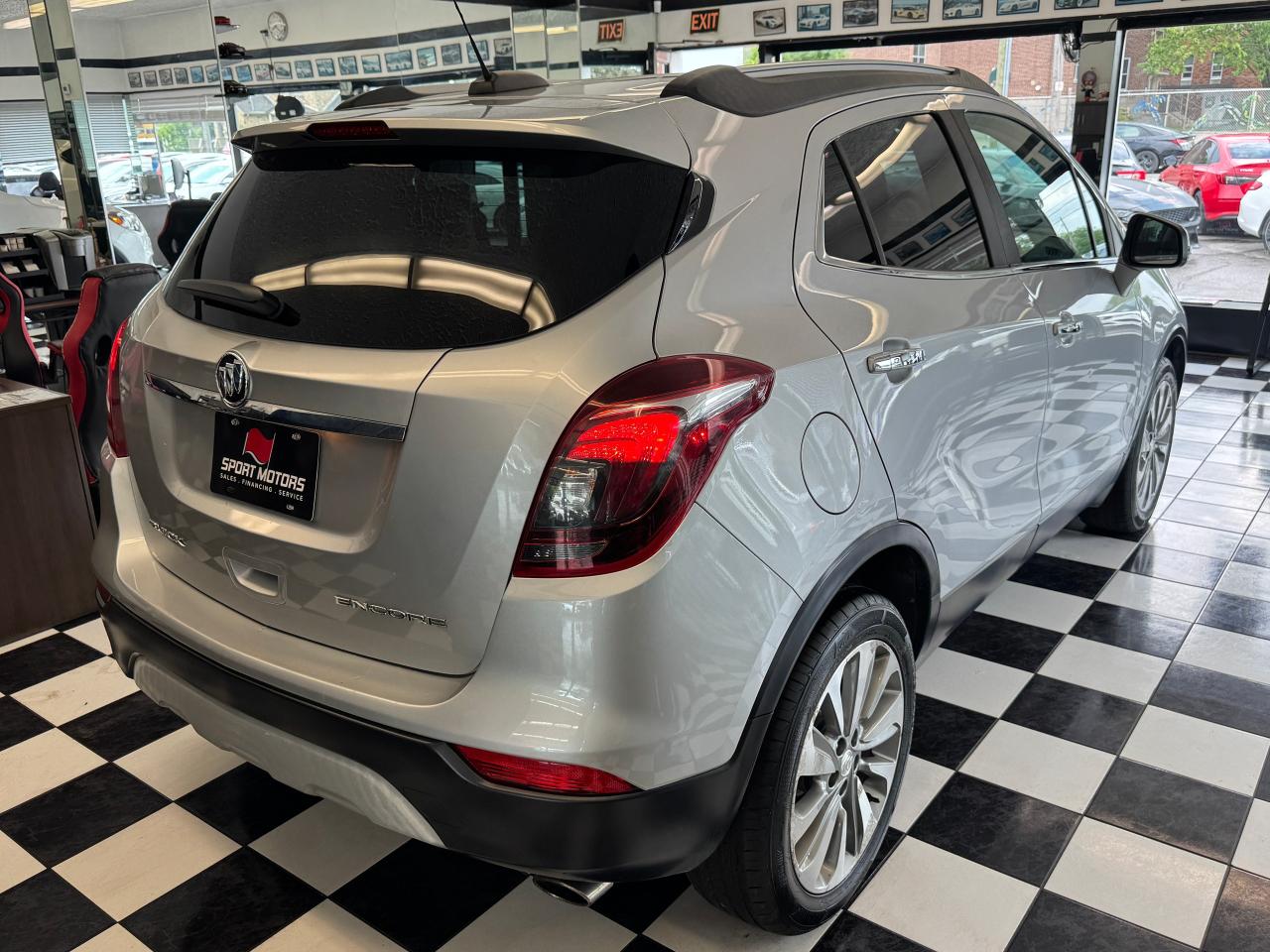 2017 Buick Encore Preferred+New Tires+Brakes+ApplePlay+CLEAN CARFAX - Photo #7