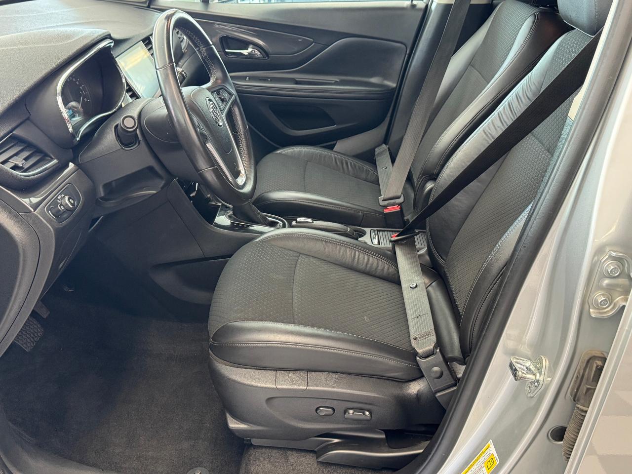 2017 Buick Encore Preferred+New Tires+Brakes+ApplePlay+CLEAN CARFAX - Photo #19