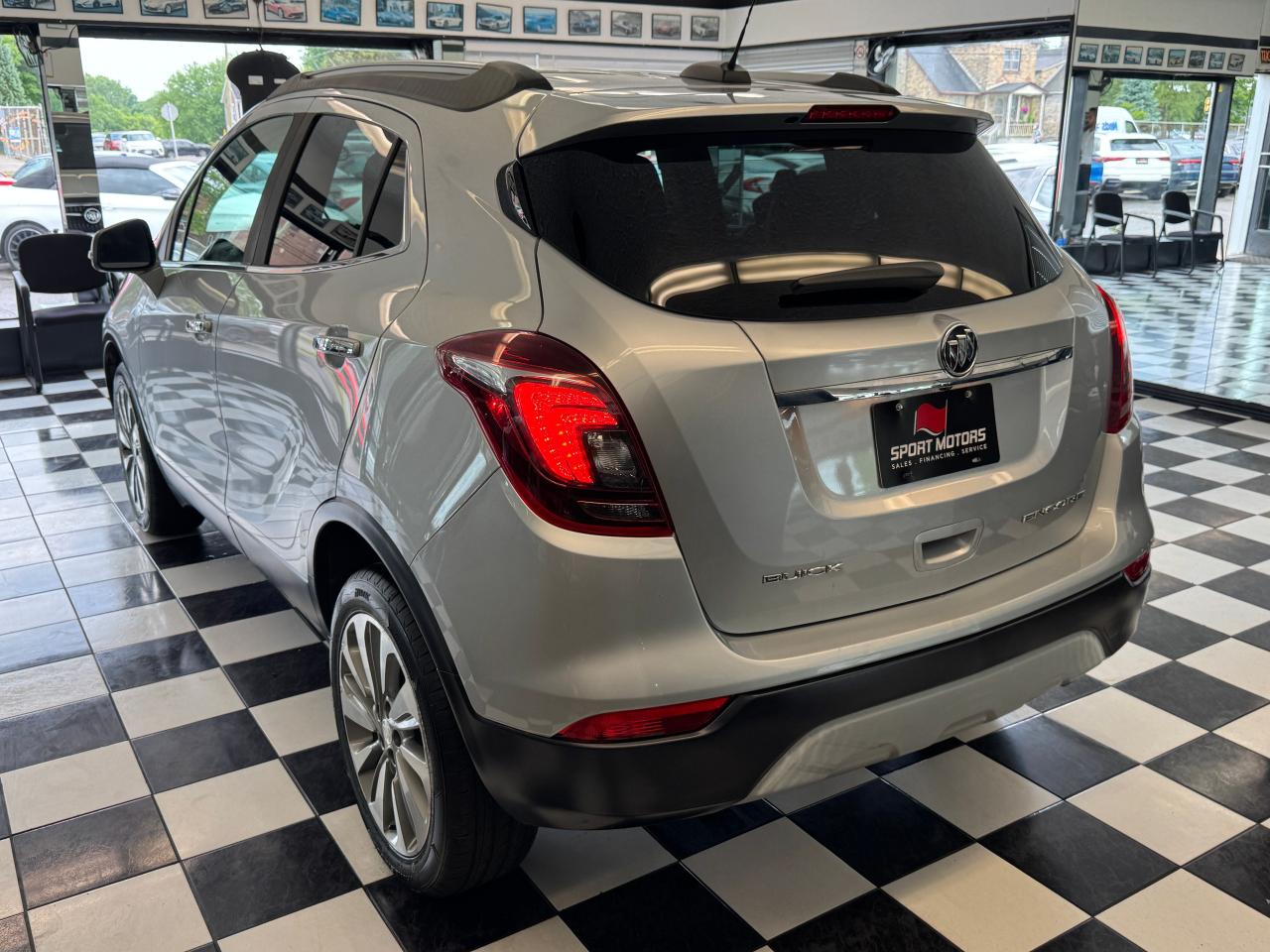 2017 Buick Encore Preferred+New Tires+Brakes+ApplePlay+CLEAN CARFAX - Photo #5