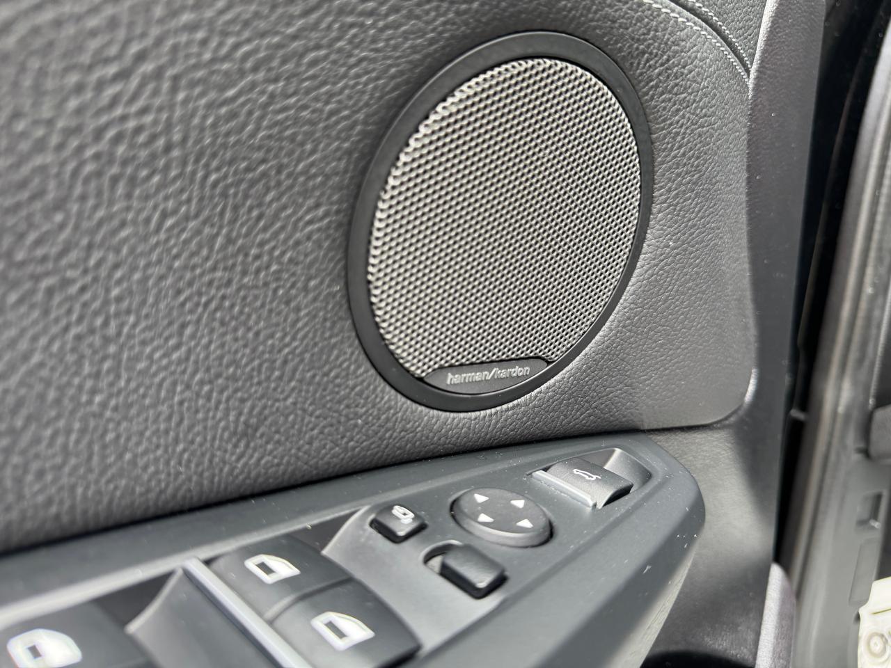 2016 BMW X3 AWD 4DR XDRIVE28i - Photo #30