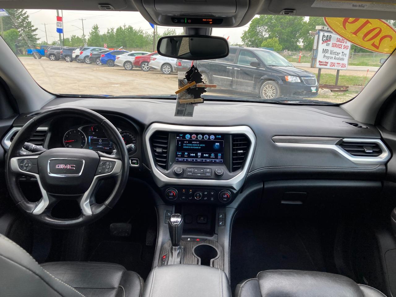 2019 GMC Acadia SLT - Photo #6