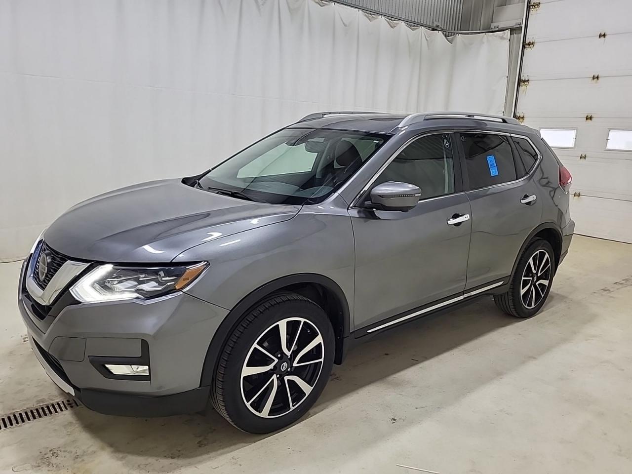 Used 2018 Nissan Rogue SL AWD / Pano Roof / 360 Cam / Navi for sale in Mississauga, ON