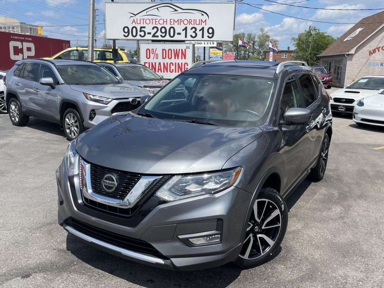 Used 2018 Nissan Rogue SL AWD / Pano Roof / 360 Cam / Navi for sale in Mississauga, ON