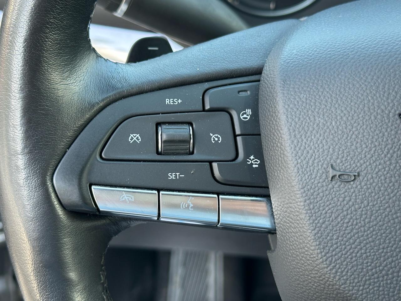 2023 Cadillac XT4 AWD Luxury - Photo #14