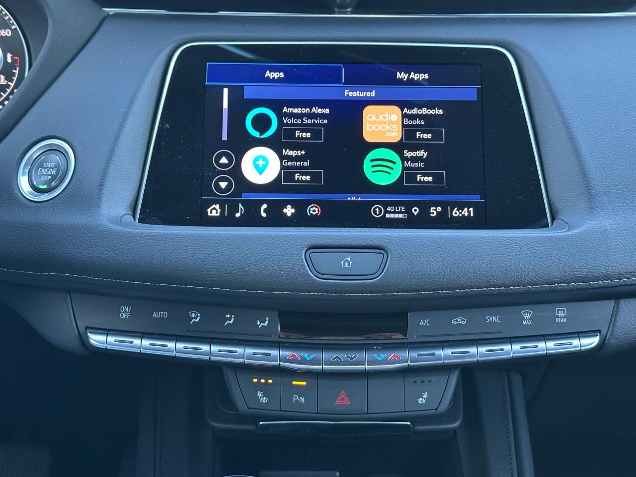2023 Cadillac XT4 AWD Luxury - Photo #22
