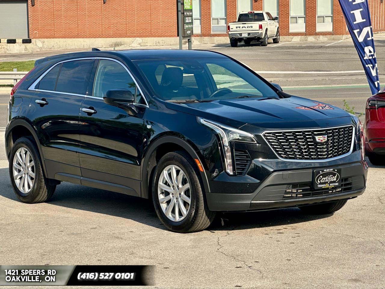 2023 Cadillac XT4 AWD Luxury - Photo #6