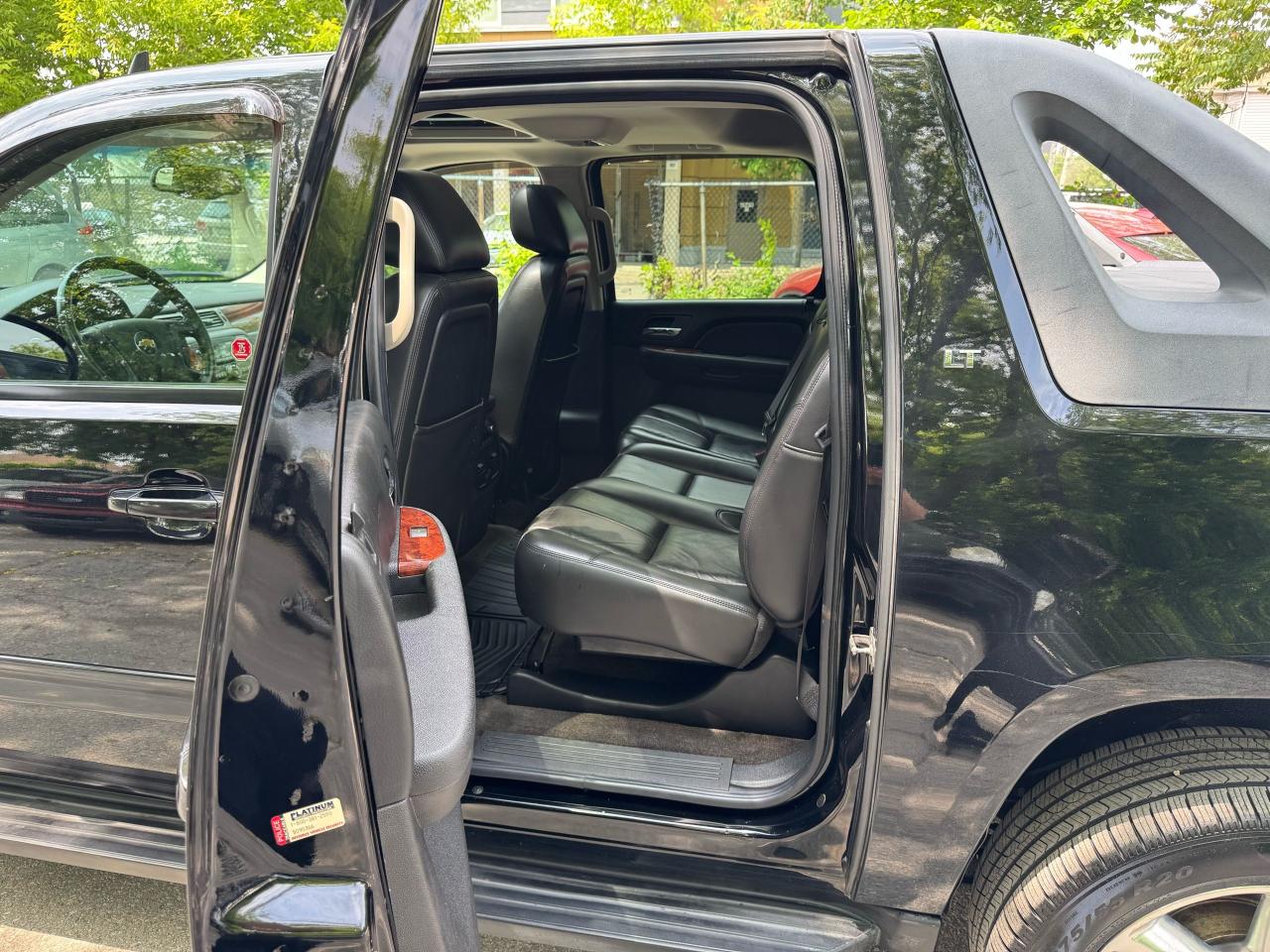 2010 Chevrolet Avalanche LT w/1SC - Photo #15